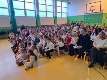 9a63ec90-bd65-4eec-908c-6646cdc42c43