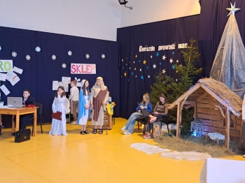 f757b28a-40fe-4214-997d-e6866e790bca