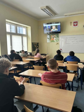 a8ceb6ac-b21c-472c-9e8e-87b00e12d3aa