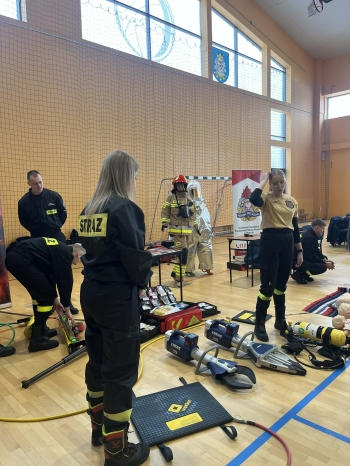 bf2365ff-db5e-43d7-872f-cfe3b2dac537