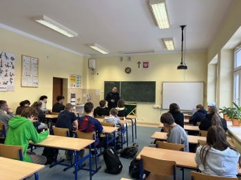 6e46c32c-eb29-4b5c-9313-2446eaddfc45