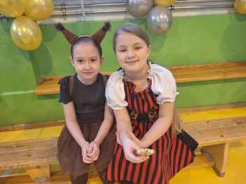 7656f7c8-7a33-4fa8-a593-cc7cdb056efc