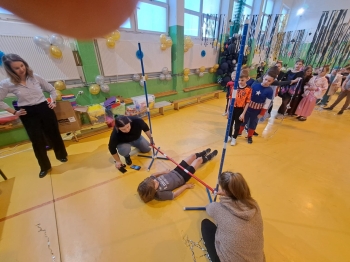 9755104f-9785-40a2-8f0f-6050ff2e18d7