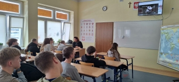 16b2fadd-3379-415d-8c3b-1f18e6478846