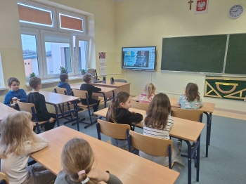 cfbb1b9c-85e1-4b21-882d-7c80318098ea