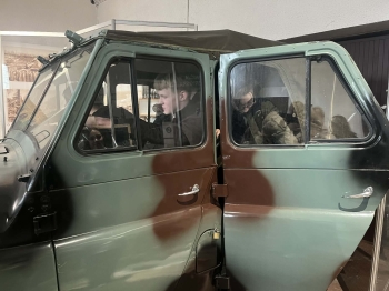 c465e213-f40f-4733-bb53-fc8157994365