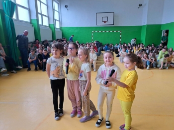 d880c5f8-d0fa-45c2-b9d4-32478eda9f39