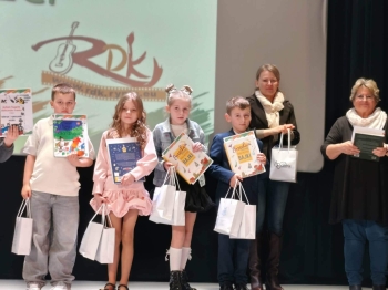 866cfb6e-2af3-4c95-bda6-d275b6b33b43