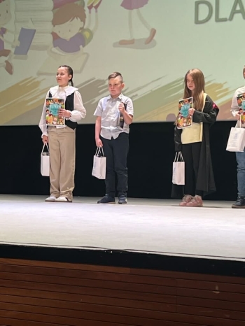 c704c312-9002-4be5-a1f5-ebe2ee40a96c