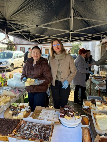 bf11b03a-f68c-4121-a752-278c36bcc6e9