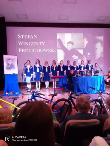 6aca9b89-052f-4ccb-88cc-4db57f59c065