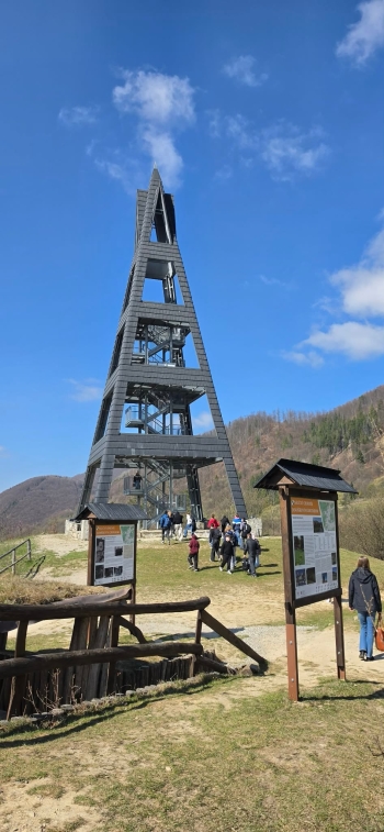 3e57a8e1-dccd-4e80-bc9a-61d0be5ff120