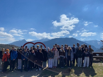 ca5e6d54-0e80-43df-a8d8-d065da645aee