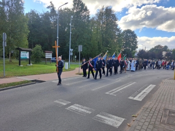 ecf83279-f0eb-480a-a9a9-2a0c233ac18a.jfif