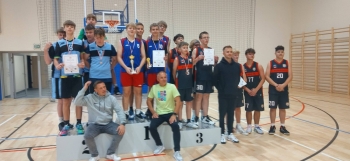 ca0a243d-5723-4de4-8f82-b258fb9c8fbd.jfif